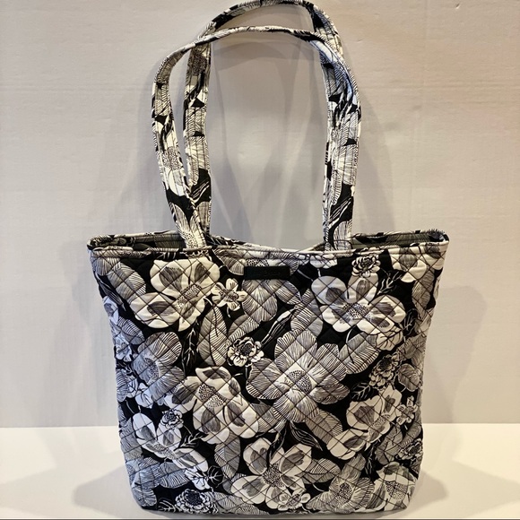 NWT Vera Bradley Tote Bag in Signature Cotton, Bedford Blooms - Picture 8 of 16